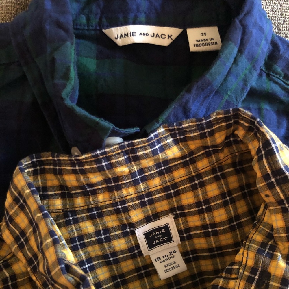 Bundle of 7 dress shirts (2T)